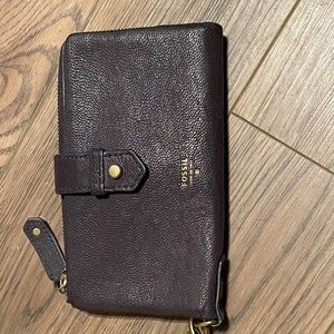 Dark blue Fossil wallet